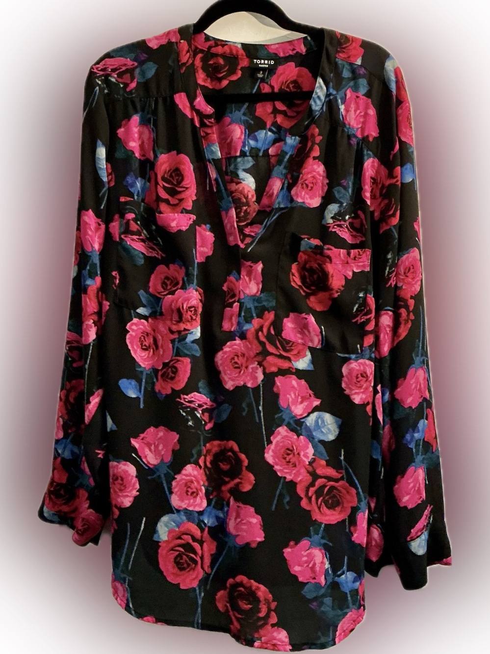 Torrid Harper Floral Rose Blouse Size 3/3X Plus Size Pink Black Long Sleeve